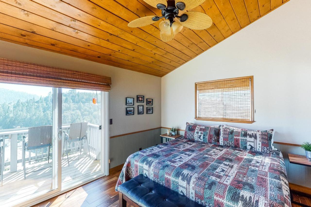 Lake View Magic Crestline Exterior photo