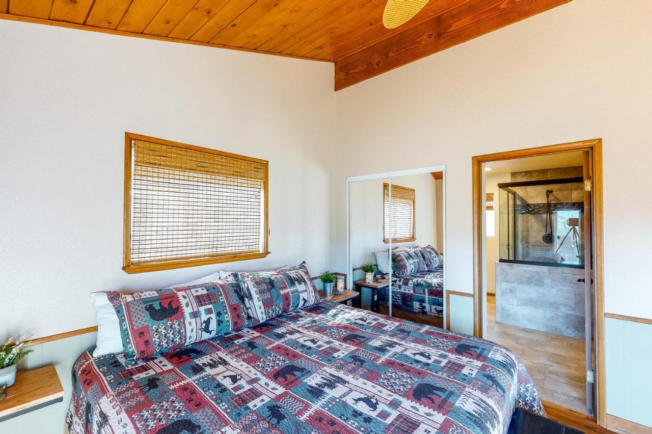 Lake View Magic Crestline Exterior photo